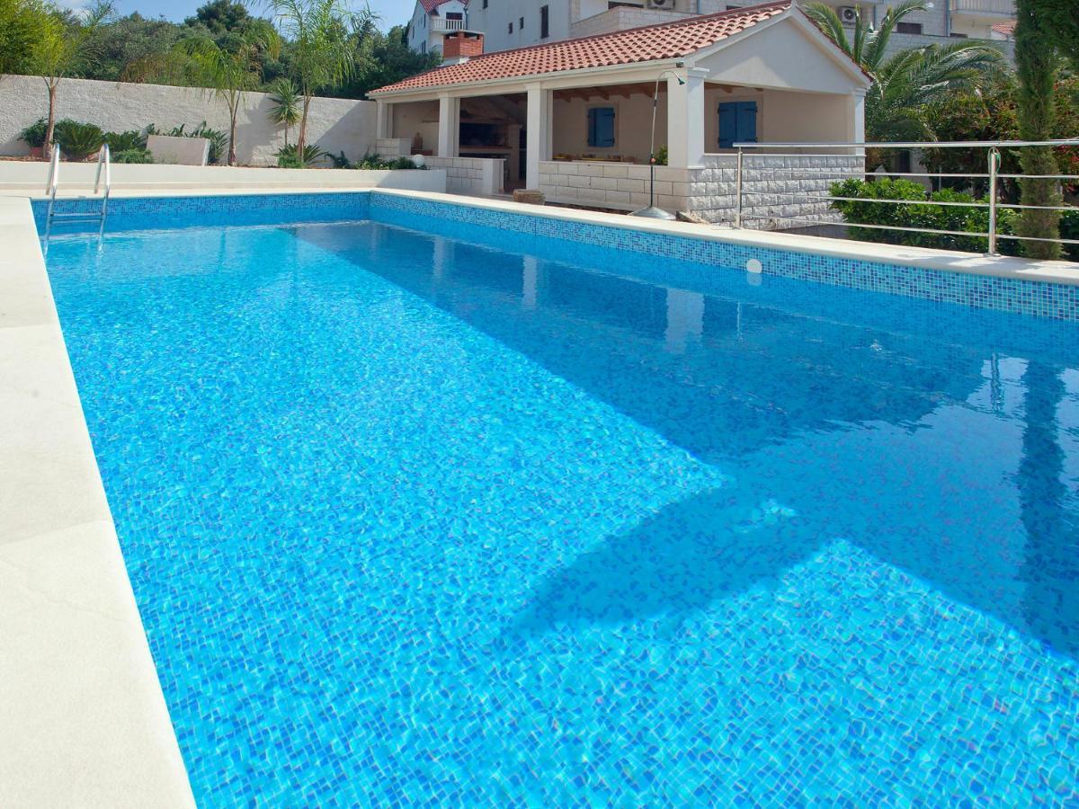 Apartment Villa 2 Pools-4 By Interhome Sutivan Zewnętrze zdjęcie