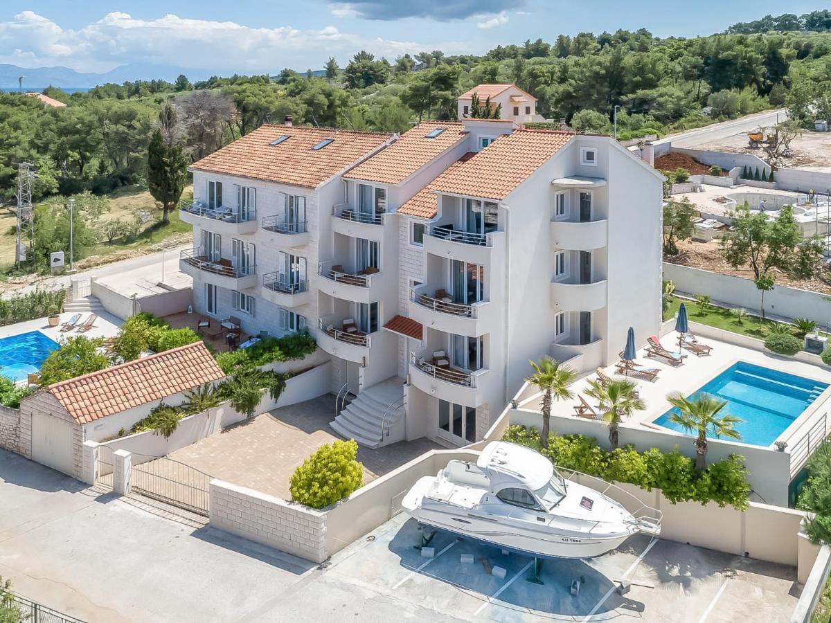 Apartment Villa 2 Pools-4 By Interhome Sutivan Zewnętrze zdjęcie